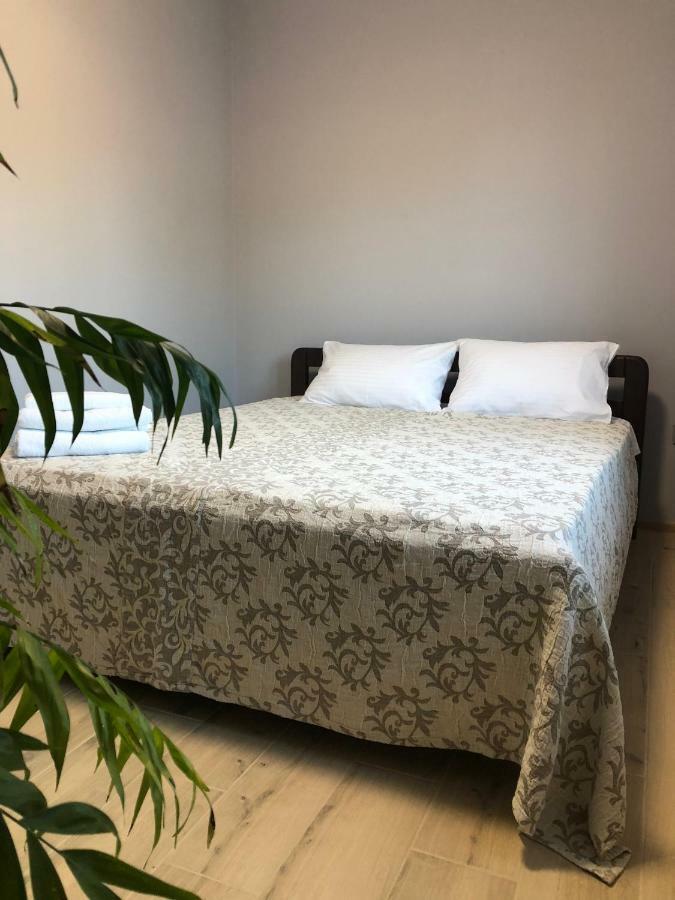 Reef Apartments オデッサ エクステリア 写真
