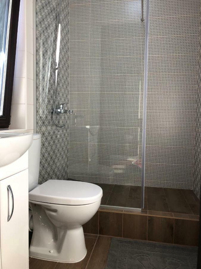 Reef Apartments オデッサ エクステリア 写真